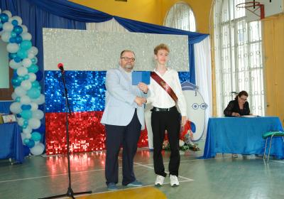 030