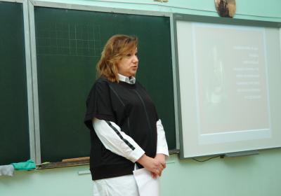 185